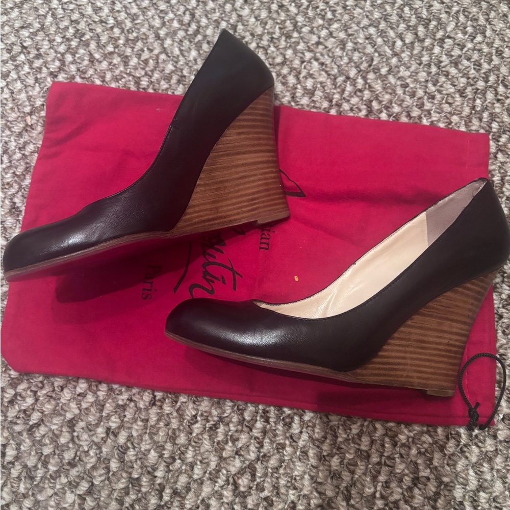 Christian Louboutin Black Heels Classic Style